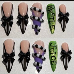 A Venom Bows 🐆🖤