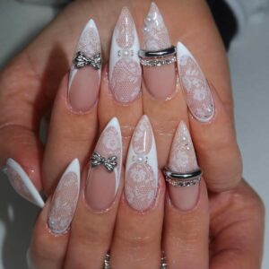 Press on nails