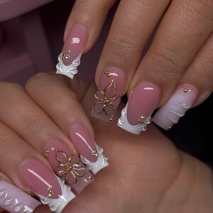 Press on nails