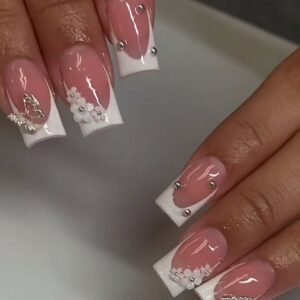 Flower white Press-On Nails
