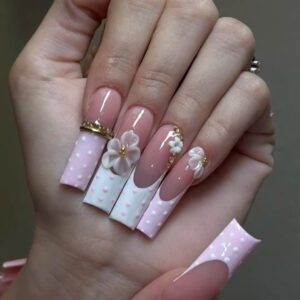 Pink & White Sweetheart Press-On Nails