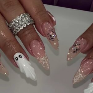 Glamorous Boo” Press-On Nails